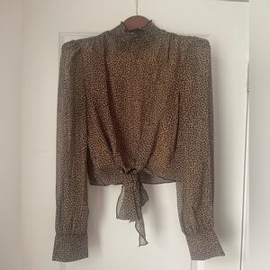 Lucy Paris Cropped Tie Front Blouse- NWOT- Medium